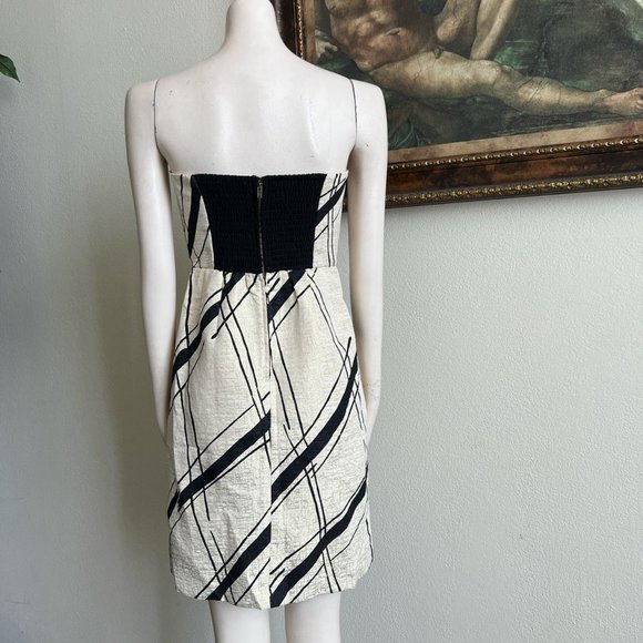 Anthropologie Dashed Gilt Brocade Dress - Picture 4 of 7